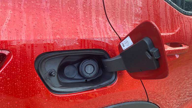 Volvo XC40 2.0 B4P Ultra Dark 5dr Auto Petrol Estate